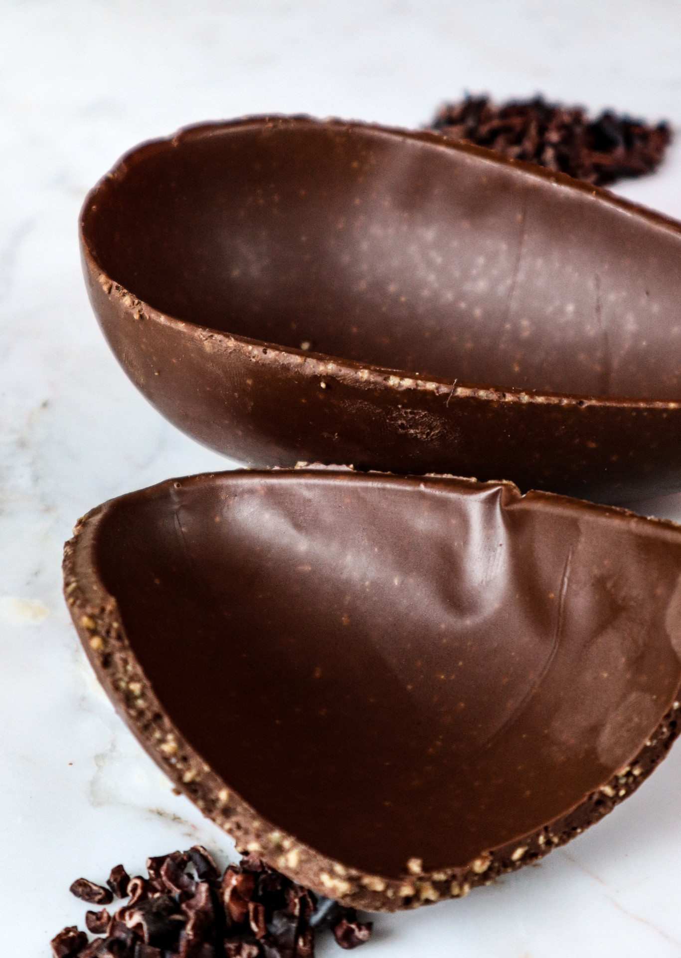 Brownie do Luiz traz nova receita de Ovos de Páscoa sabor Chocolate ao leite com crocante de cookies