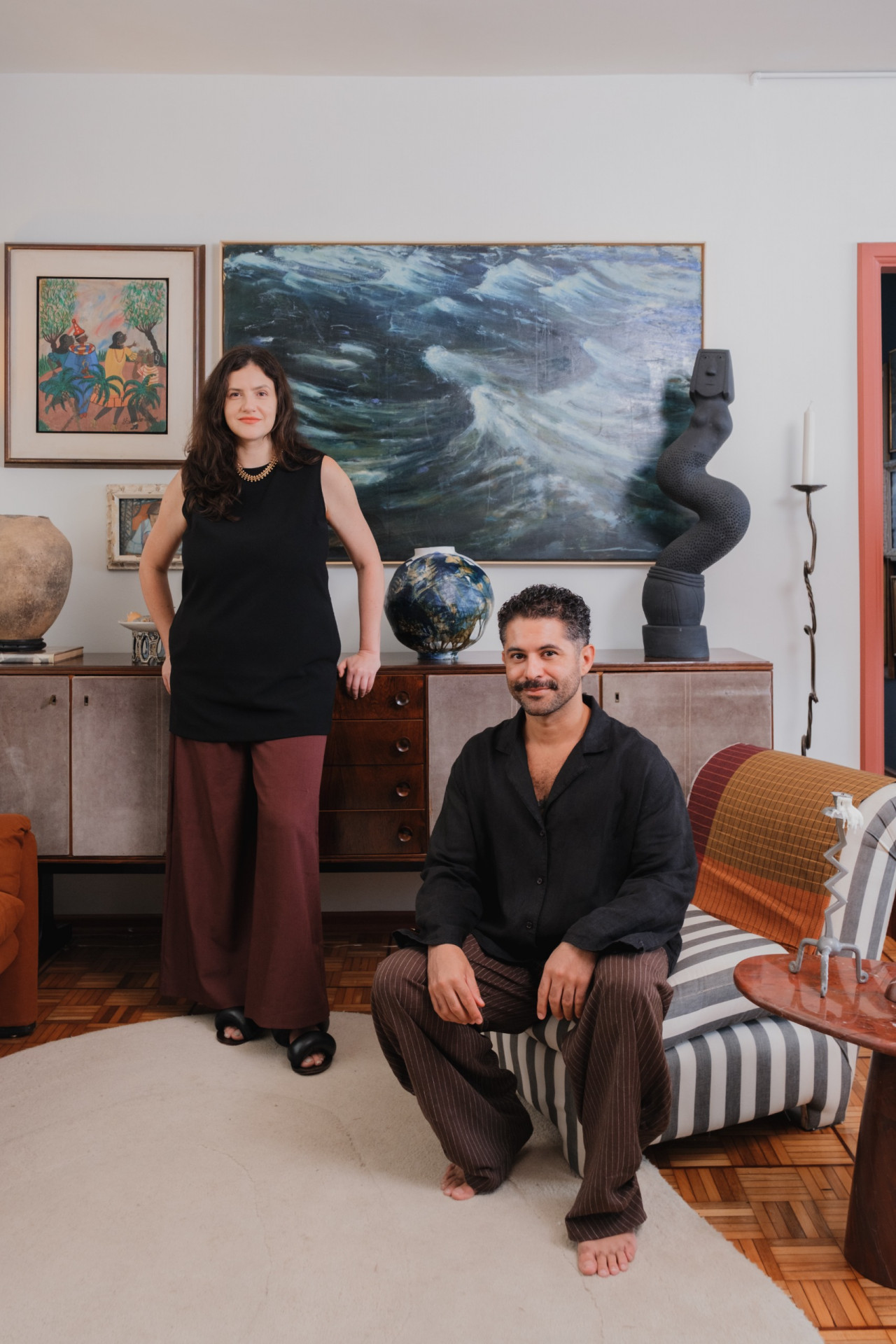 Dentro de Casa: design, arte e cidade em diálogo – Com curadoria de Daniel Virgnio e Natália Martucci, exposição na Semana de Design de São Paulo transforma o espaço doméstico em campo de encontro e reflexão